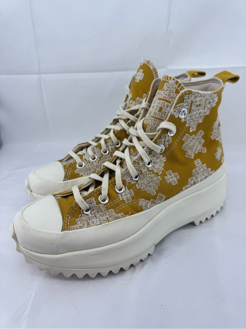 Converse Womens Run Star Hike Platform High Tonal Embroidery Sneakers, sz 10